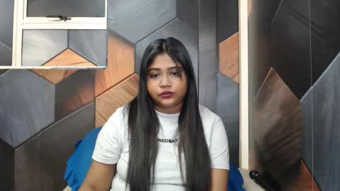 Melz online show from October 2025 06:25:02 AM
