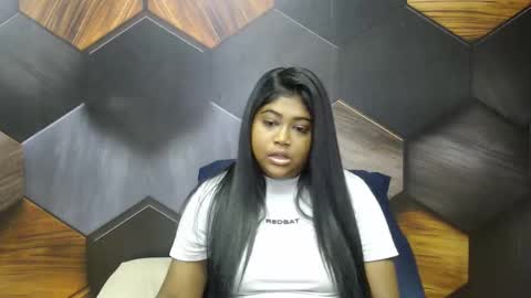 Melz online show from March 2026 06:25:02 AM