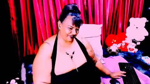 Snapshot of indian_rubyxx chatting on October 2025 09:52:01 AM indian_rubyxx online show from October 2025 09:52:01 AM