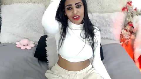 Snapshot of indian_swaggerliciousx chatting on May 2026 11:14:02 PM Jazmin online show from May 2026 11:14:02 PM