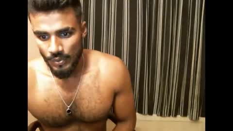 Snapshot of indianbull2023 chatting on May 2026 02:00:01 PM indian slim boy with big for u online show from May 2026 02:00:01 PM