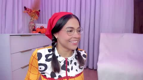 MIA online show from October 2025 01:31:01 PM