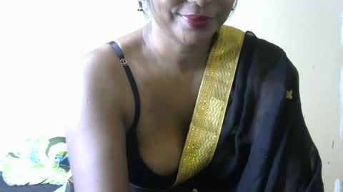 Snapshot of indiandreams_ chatting on July 2026 02:45:02 PM Palavi online show from July 2026 02:45:02 PM