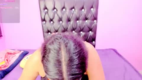 PARADISEQUEEN online show from February 2025 12:47:02 PM