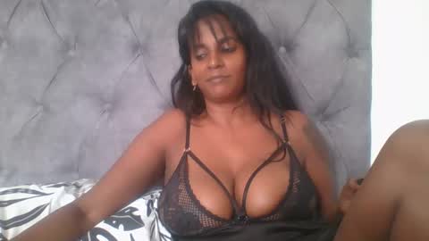 priya online show from January 2025 09:35:01 AM