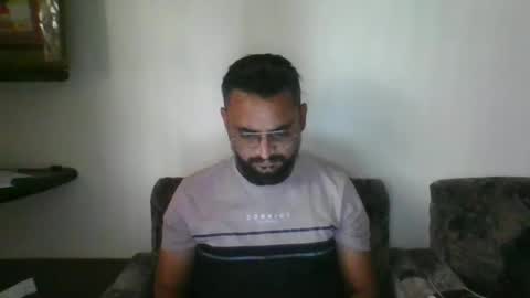 Snapshot of indianlover1433 chatting on January 2025 05:03:02 AM Indian lover online show from January 2025 05:03:02 AM