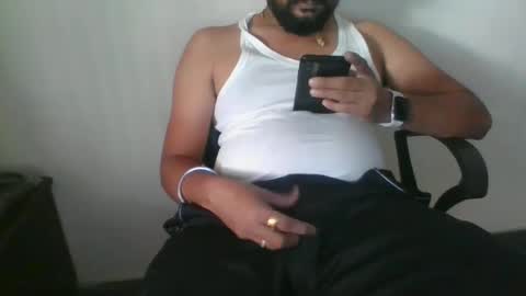 Snapshot of indianlover1433 chatting on February 2025 09:11:01 AM Indian lover online show from February 2025 09:11:01 AM