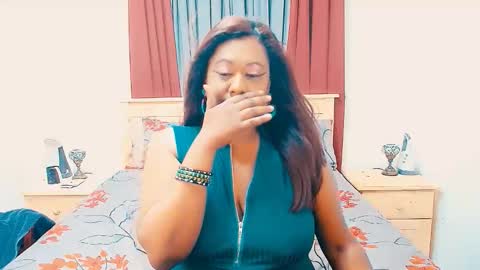 Snapshot of indianlust69 chatting on December 2025 09:42:02 PM Amy online show from December 2025 09:42:02 PM