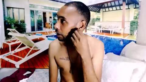 indianmagicmike69 online show from December 2025 05:26:01 AM