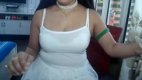 Radha online show from May 2026 07:58:02 AM