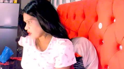 indianrose4u7 online show from October 2025 07:57:02 PM