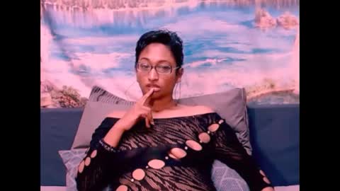 Snapshot of indianspicy69 chatting on December 2024 09:05:01 PM Shreya online show from December 2024 09:05:01 PM