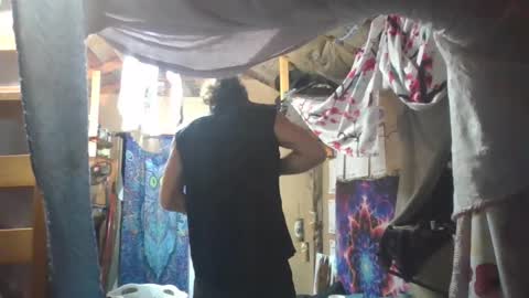 infinitflamezlife online show from October 2025 05:48:02 AM