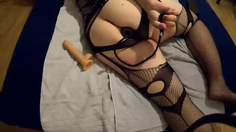 Snapshot of inflhitomi chatting on September 2025 09:37:01 PM inflhitomi online show from September 2025 09:37:01 PM