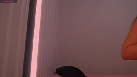 Snapshot of ingridequinti chatting on February 2026 04:29:01 AM ingridequinti online show from February 2026 04:29:01 AM