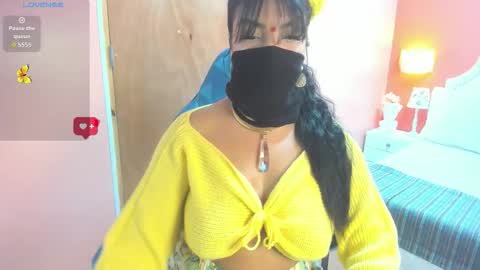 Iniya online show from November 2025 01:47:02 PM