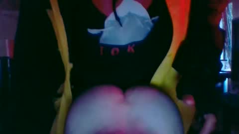 Snapshot of inner_crack chatting on December 2024 06:12:01 PM inner_crack online show from December 2024 06:12:01 PM