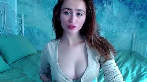 Snapshot of innnita chatting on April 2026 01:31:02 PM Lina online show from April 2026 01:31:02 PM