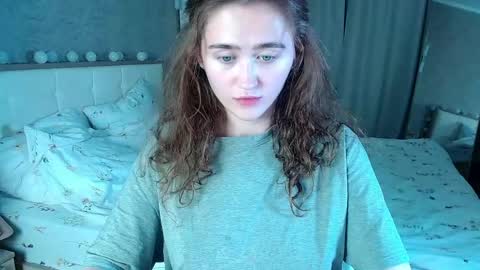 Snapshot of innnita chatting on May 2026 04:04:01 PM Lina online show from May 2026 04:04:01 PM