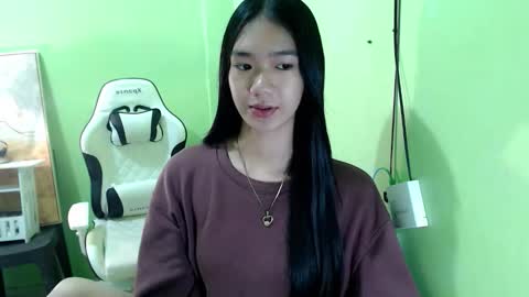 Reign online show from February 2026 08:35:02 PM