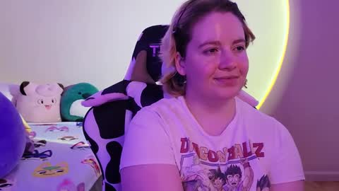 Faye online show from December 2024 07:39:01 AM