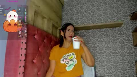 Hot Charlotte  online show from October 2025 11:53:02 AM