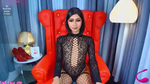 Snapshot of iris_lauren chatting on May 2026 01:44:01 AM Iris online show from May 2026 01:44:01 AM