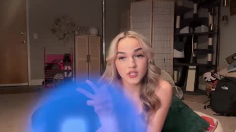 Snapshot of iris_world chatting on February 2025 03:45:02 AM iris online show from February 2025 03:45:02 AM