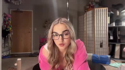 Snapshot of iris_world chatting on March 2025 02:34:01 AM iris online show from March 2025 02:34:01 AM