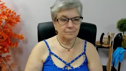 I R I S online show from September 2025 06:26:01 AM