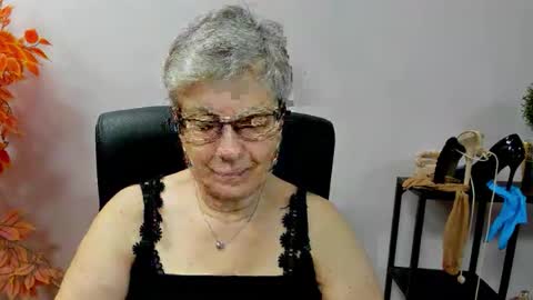 I R I S online show from October 2025 07:06:02 AM