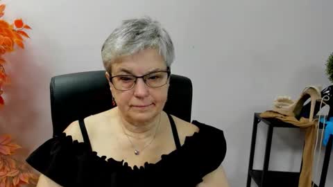 I R I S online show from October 2025 07:51:01 AM