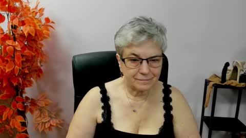 I R I S online show from October 2025 07:08:02 AM