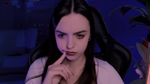 Iris online show from December 2024 02:24:02 PM