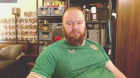 twitter theirishman205 online show from October 2025 11:36:01 PM