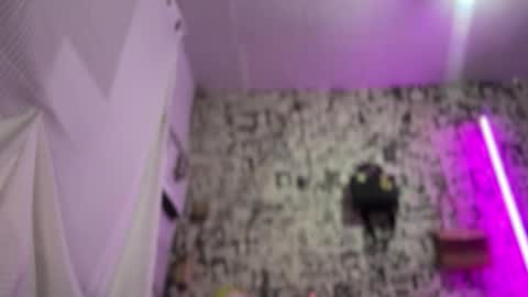 iriss_fox online show from February 2026 09:16:02 AM