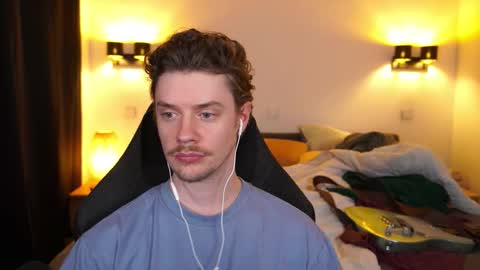 Sam online show from October 2025 07:54:01 PM