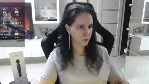 Irwi Tomboy online show from November 2025 01:23:02 PM