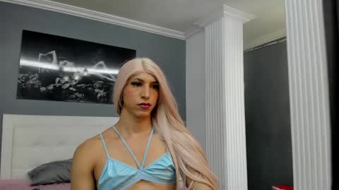 Snapshot of isa_lancaster chatting on January 2025 07:05:01 PM Isa Lancaster online show from January 2025 07:05:01 PM