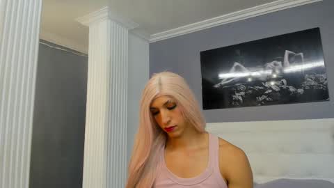 Snapshot of isa_lancaster chatting on February 2025 07:44:01 PM Isa Lancaster online show from February 2025 07:44:01 PM