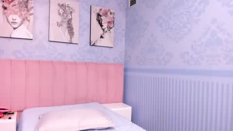 Snapshot of isa_little4u chatting on January 2025 01:11:01 AM online show from January 2025 01:11:01 AM