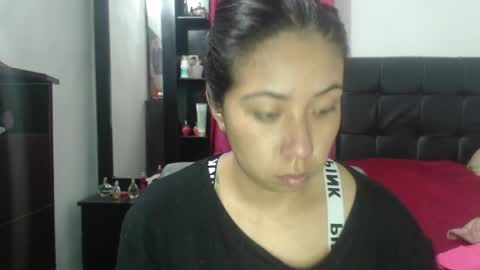 Snapshot of isa_mey chatting on December 2024 02:13:01 AM Isa online show from December 2024 02:13:01 AM