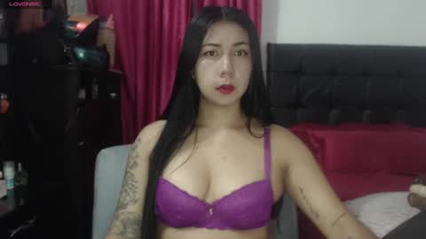 Snapshot of isa_mey chatting on February 2025 01:47:01 AM Isa online show from February 2025 01:47:01 AM