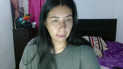 Snapshot of isa_mey chatting on May 2026 02:05:02 AM Isa online show from May 2026 02:05:02 AM