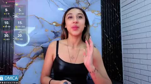 Snapshot of isa_sweet1_ chatting on May 2026 11:06:01 AM Isa online show from May 2026 11:06:01 AM