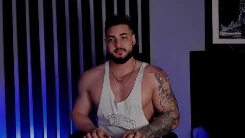 Snapshot of isaac_connor1 chatting on November 2025 11:17:01 PM Isaac online show from November 2025 11:17:01 PM