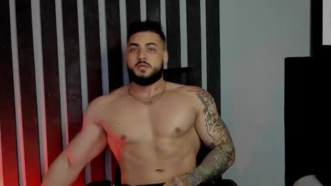 Snapshot of isaac_connor1 chatting on November 2025 11:18:01 PM Isaac online show from November 2025 11:18:01 PM