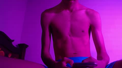 isaac online show from December 2024 10:34:02 PM