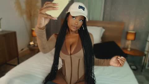 Isaa Coleman online show from November 2025 07:57:02 PM