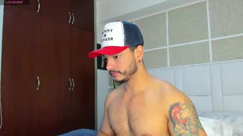 Isaac Surez online show from July 2026 12:30:01 PM